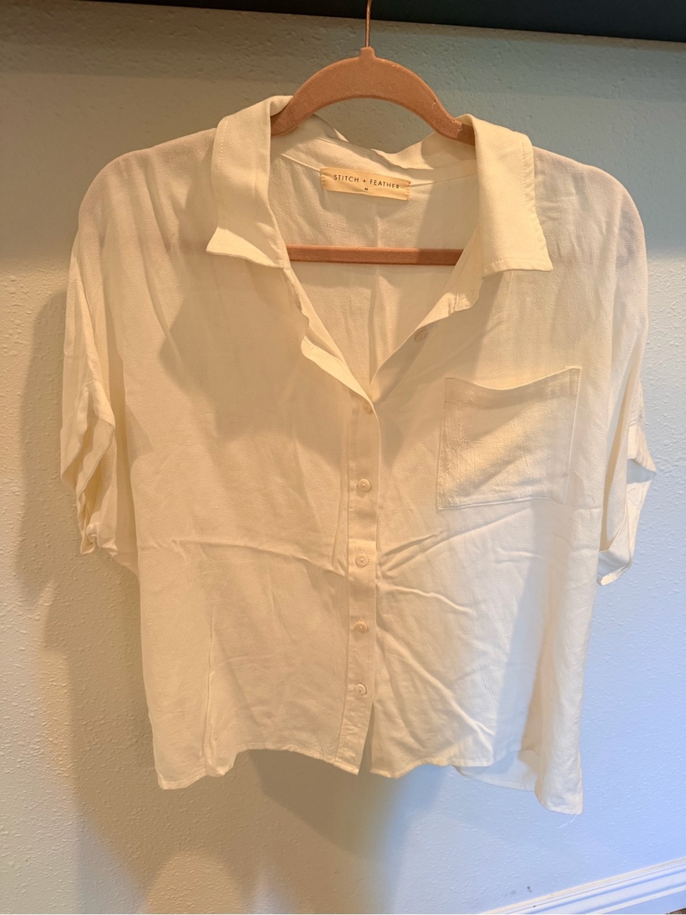 Stitch + Feather Relaxed White Short-Sleeve Button Down Shirt